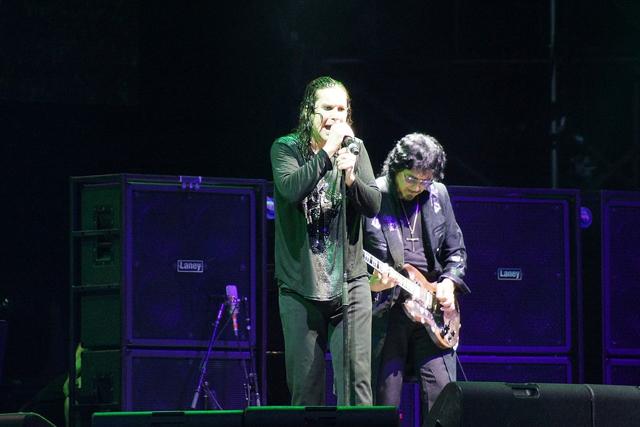 Após quatro décadas, Black Sabbath lidera vendas nos EUA