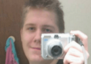 Americano vai a júri por comentário no Facebook e pode pegar oito anos de prisão