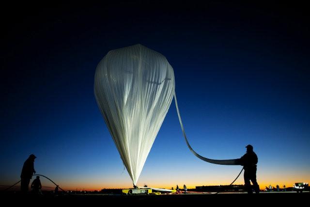 Balão de hélio usado no projeto Red Bull Stratos será vendido na internet