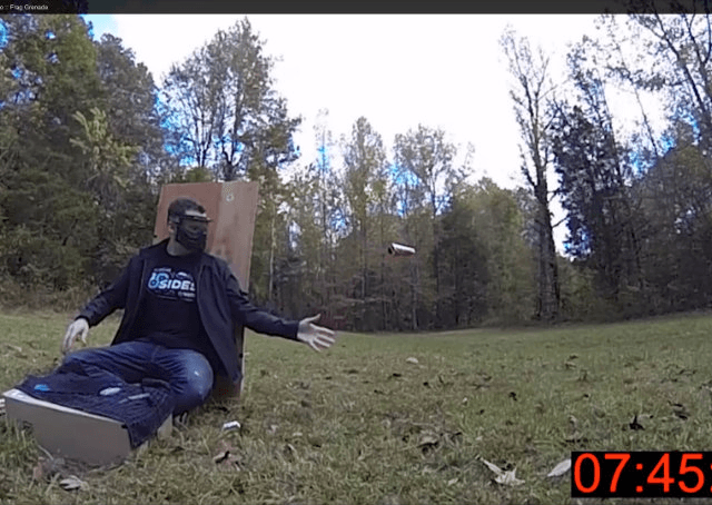 Homem cria explosivo usando itens permitidos em aviões