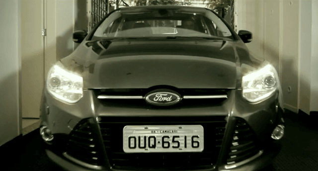 "Nunca ouviu um carro falando?", pergunta Ford Focus em spot