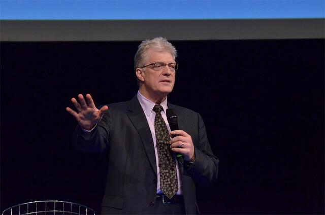 Como a imaginação, a criatividade e a inovação podem revolucionar uma empresa? Sir Ken Robinson explica