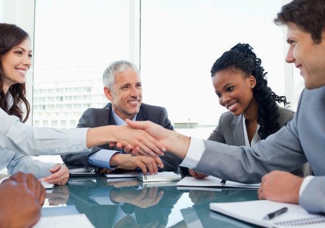 Veja 14 dicas de etiqueta empresarial