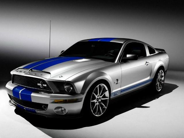 Ford Mustang: um cinquentão em forma