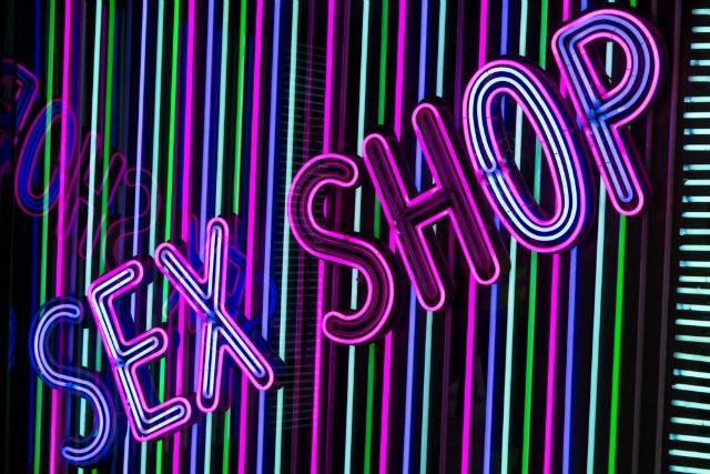 “Manual gospel” vai orientar sexshops sobre atendimento de público evangélico