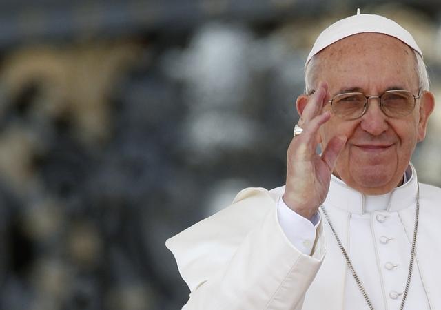 Papa visitará comunidade no Rio e vai a Aparecida em viagem ao Brasil