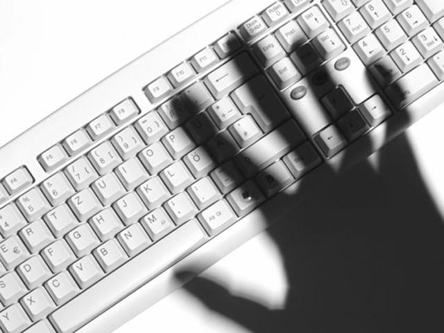 Microsoft anuncia descoberta de malware que rouba informações de perfis do Facebook