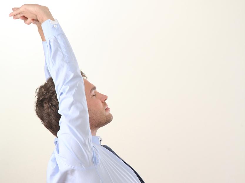 10 hábitos que ampliam saúde física e mental no local de trabalho