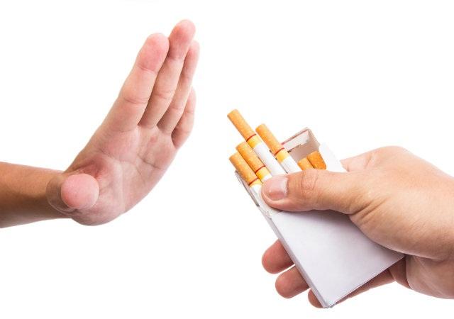 Restrição à publicidade faz um em cada três brasileiros parar de fumar