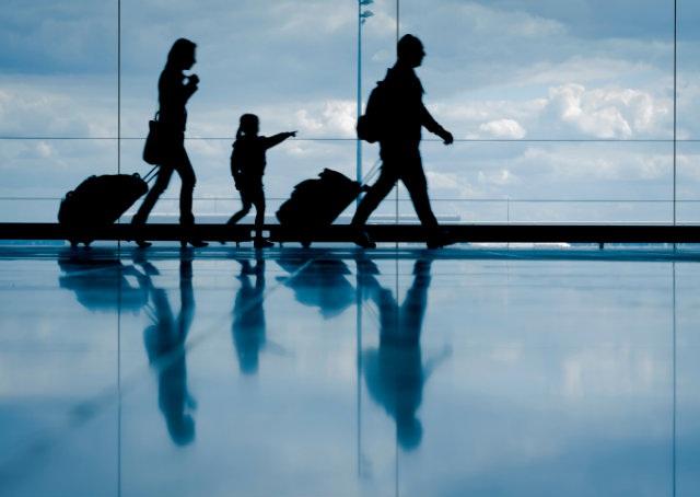 Tabela de preços da Infraero é desrespeitada por lanchonetes em aeroportos