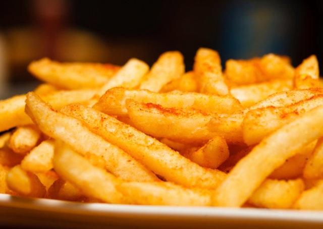 Lanchonete japonesa lança rodízio de batata frita