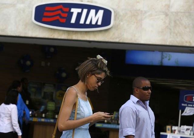100 milhões de pessoas podem ficar sem serviço de celular