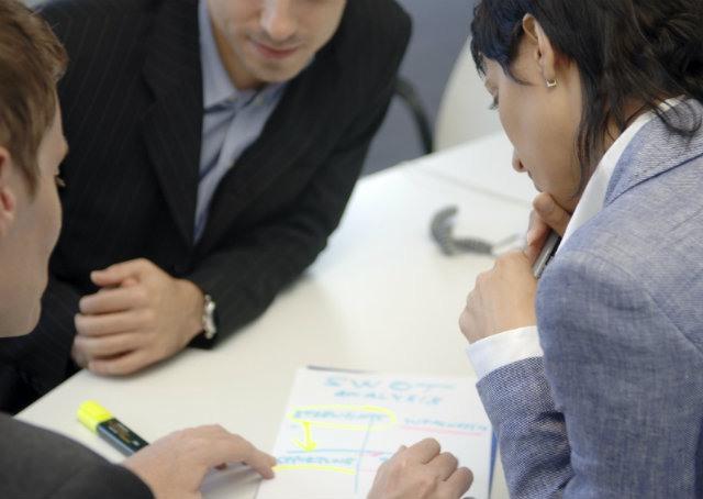 Saiba as diferenças entre Marketing Multinível e Pirâmide