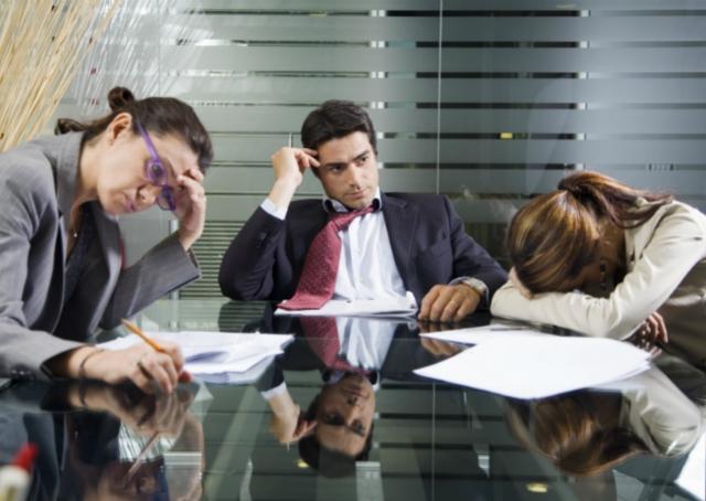 Pesquisa revela que 72% das pessoas estão insatisfeitas com seu trabalho