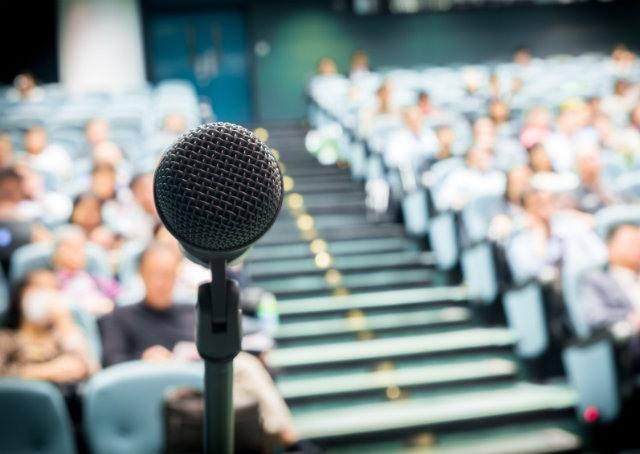 5 erros que você não pode cometer ao falar em público