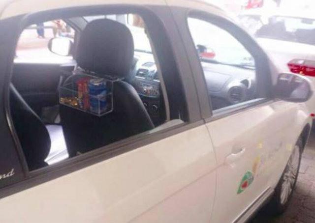 Taxista inova e oferece serviço similar ao Uber em Belo Horizonte