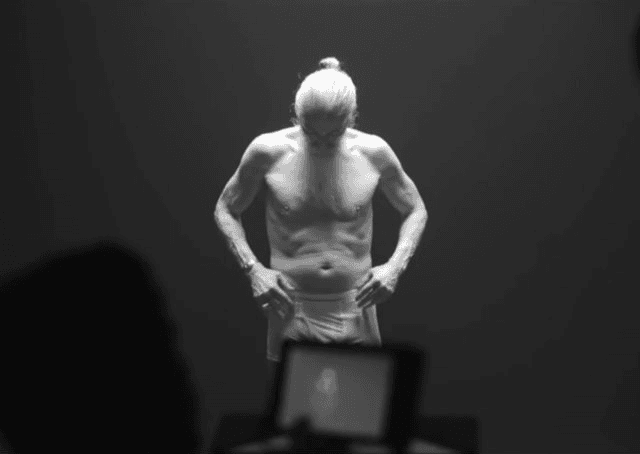 Marca promove campanha de cuecas com homens comuns