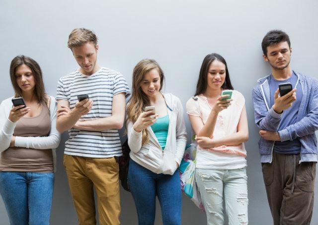 Um terço dos brasileiros evita ir a lugares com filas, revela Mintel