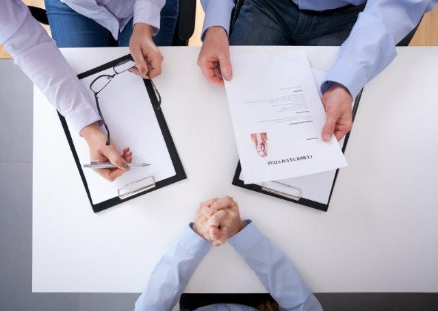 7 erros comuns que recrutadores não querem ver no seu currículo