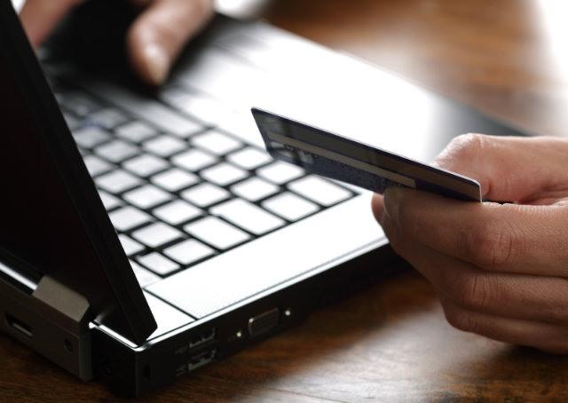 Quatro hábitos de consumidores que afetam o comércio pela internet