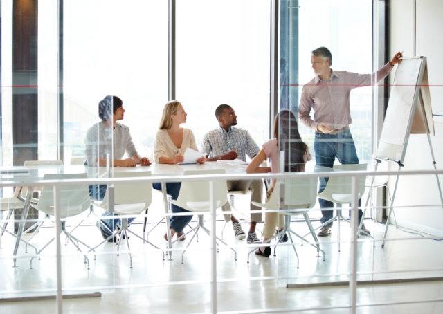 Investir nos funcionários traz resultados positivos para as empresas