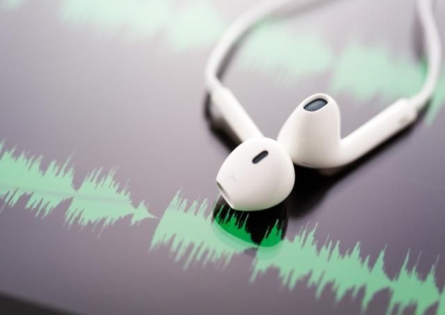 #DiadoPodcast: 5 podcasts de negócios que você precisa escutar