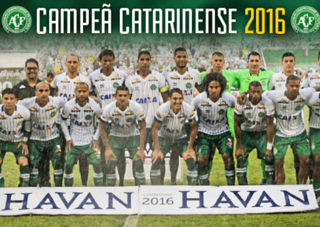 Tragédia aérea da Chapecoense destrói sonho de time que virou exemplo de sucesso