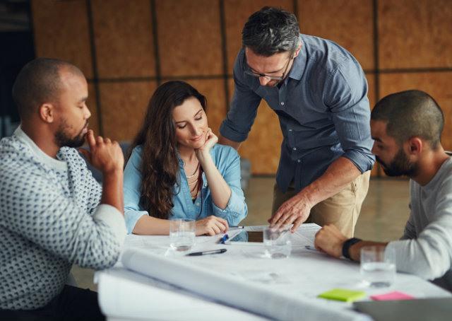 3 atitudes para motivar a equipe sem desanimar ninguém