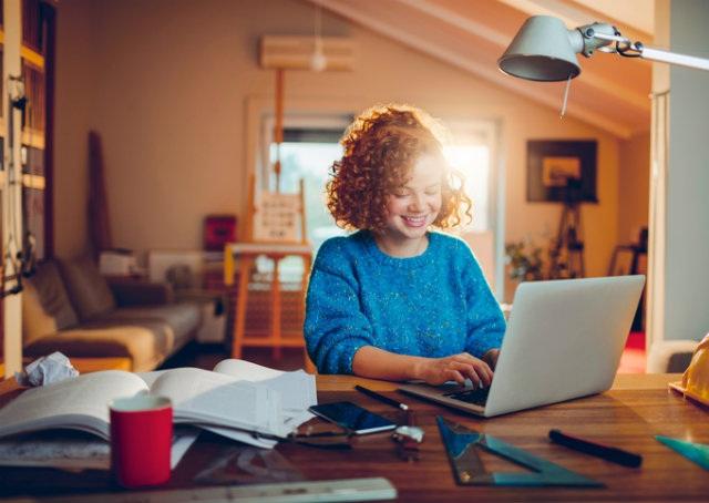8 dicas para se organizar e estudar online