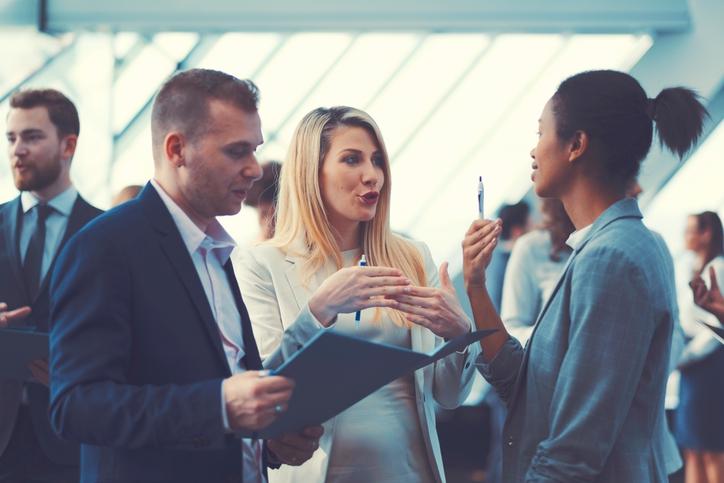 Networking e suas grandes vantagens para quem cursa uma pós-graduação