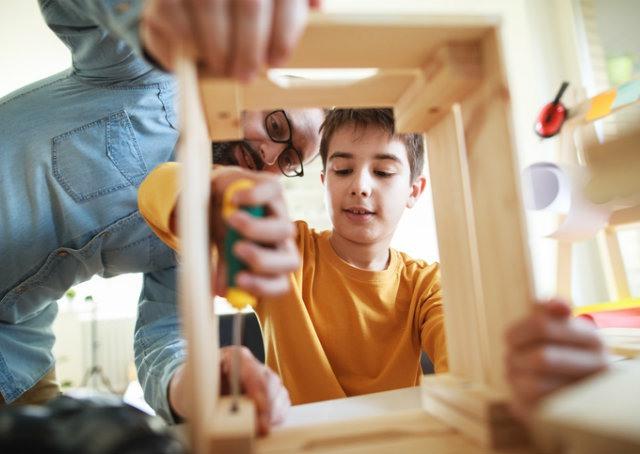 Cultura do "Faça Você Mesmo" ganha espaço nas salas de aula
