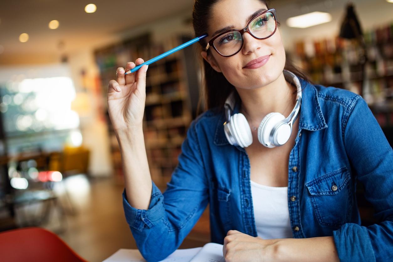 Qual o peso da faculdade na hora de conquistar uma vaga no mercado?
