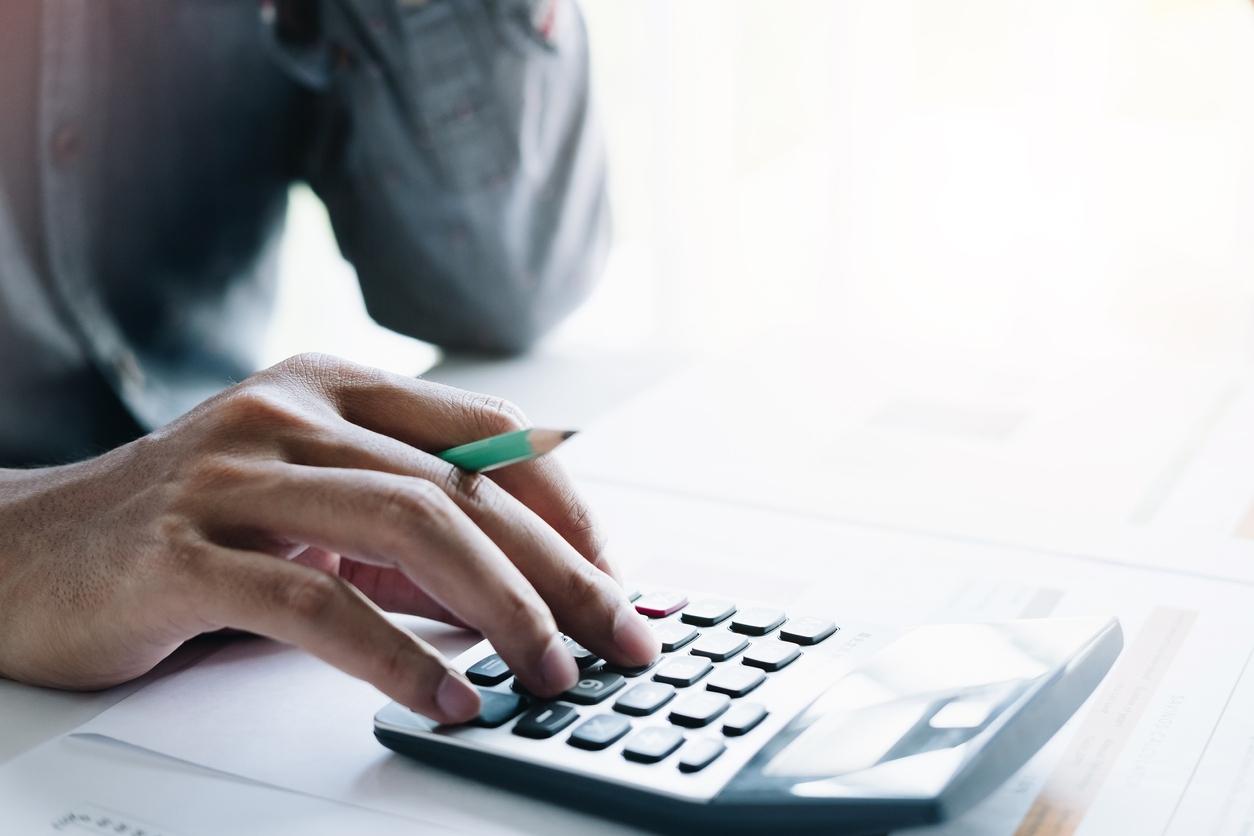 PJ ou CLT? Calculadora indica opção mais vantajosa para empresários e profissionais