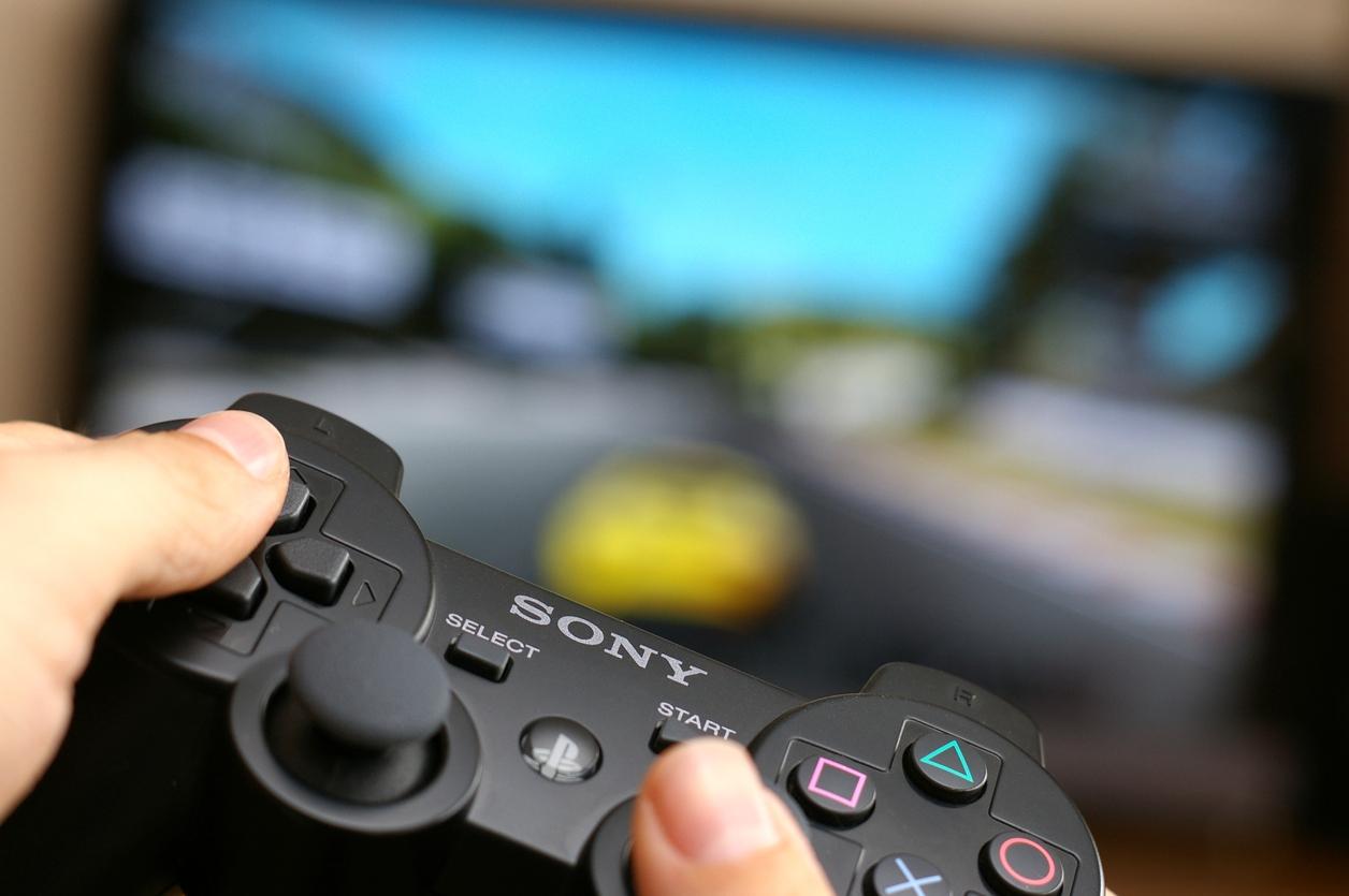 Qual o futuro do PlayStation no Brasil após Sony anunciar saída do país?
