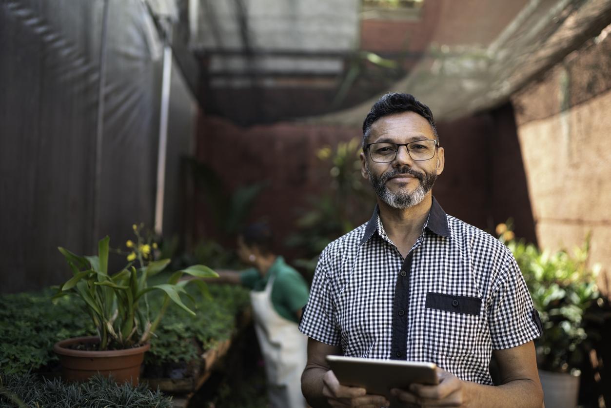 Falta de pessoal qualificado é o maior obstáculo para inclusão digital dos pequenos negócios
