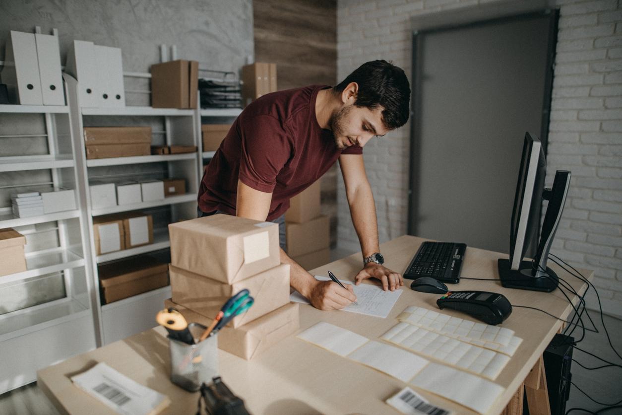 Sete em cada dez empreendedores fizeram vendas online na pandemia