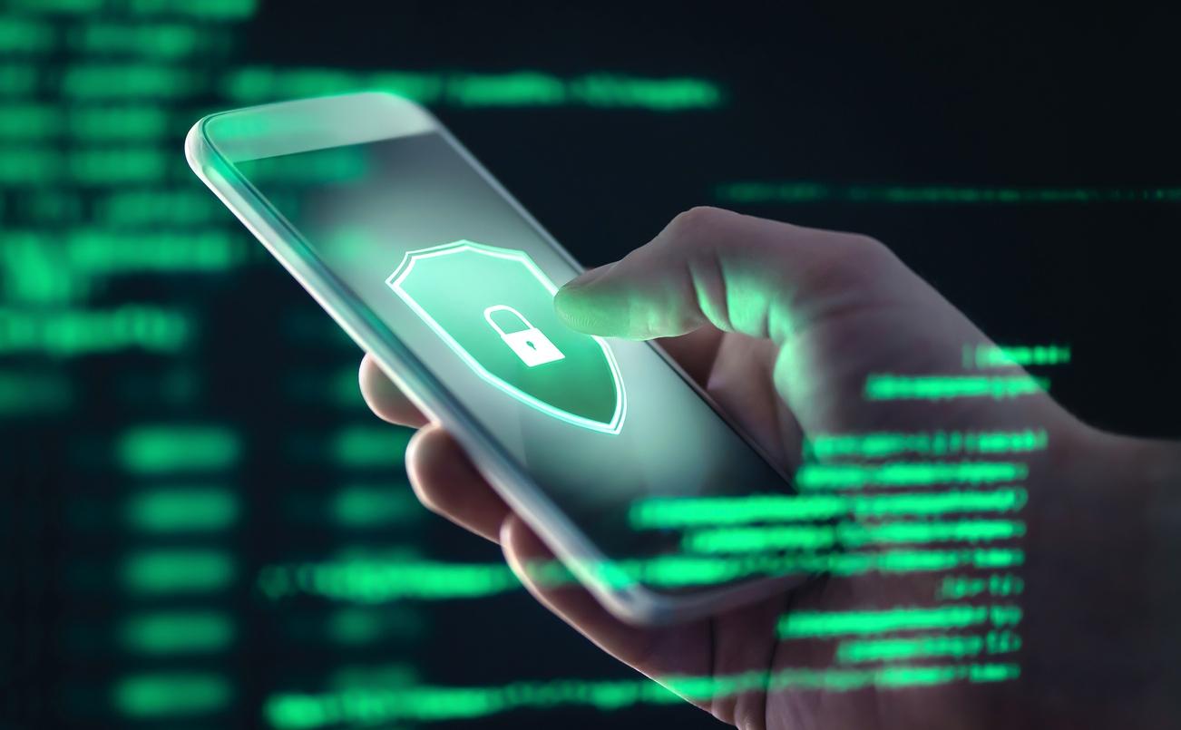 Novo golpe consegue burlar autenticação em duas etapas do WhatsApp; entenda