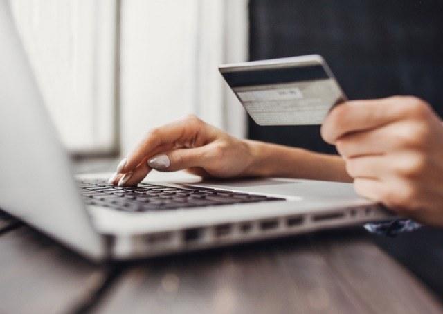 A experiência de compra dos clientes no ambiente on-line depende da coleta de dados