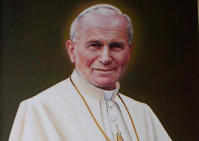 Papa João Paulo II: o carisma que uniu pessoas, religiões e nações