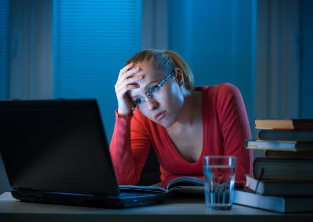 6 sintomas de que você está sacrificando sua vida pelo trabalho