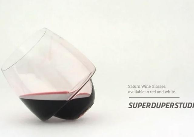 Designers criam "copo à prova de bêbados"