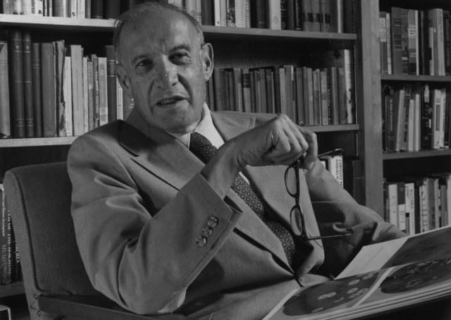 5 livros essenciais de Peter Drucker sobre Administração