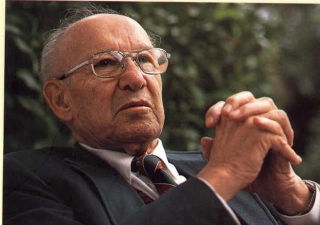 Peter Drucker: escritor freelancer