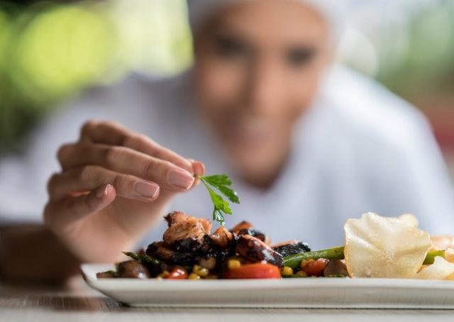 Como um Chef de cozinha pode servir de referencial para gestores e líderes empresariais