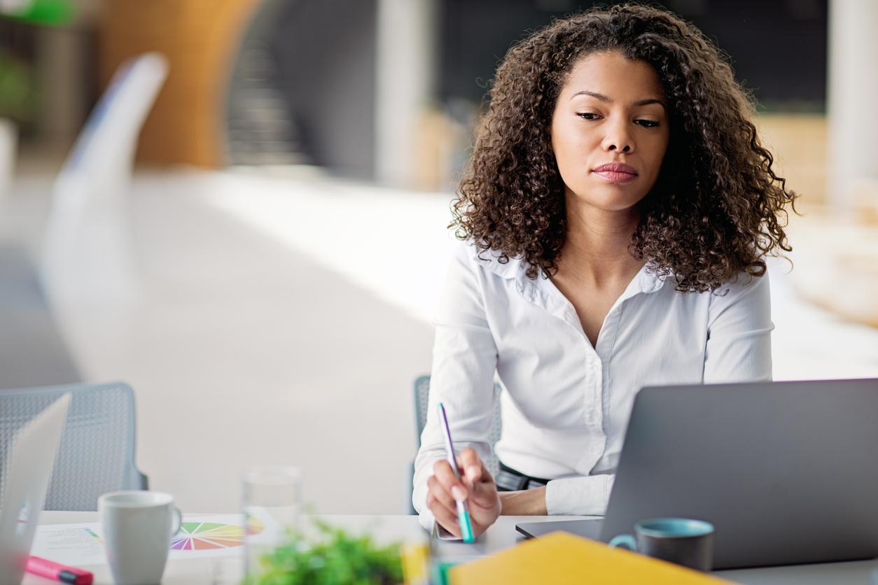 Nova lei exige medidas das empresas  contra assédio sexual e violência no trabalho