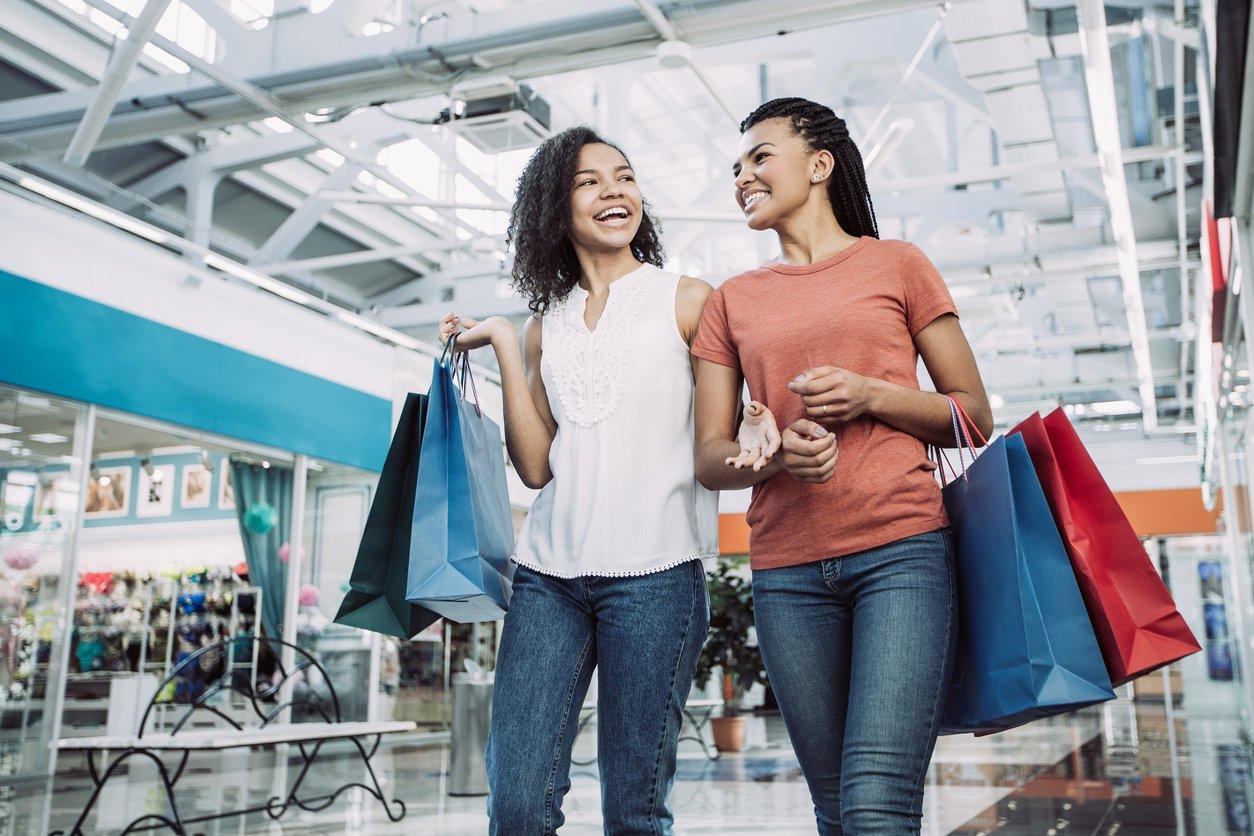 Shopping centers fecham 2022 com alta de 20,5% no faturamento