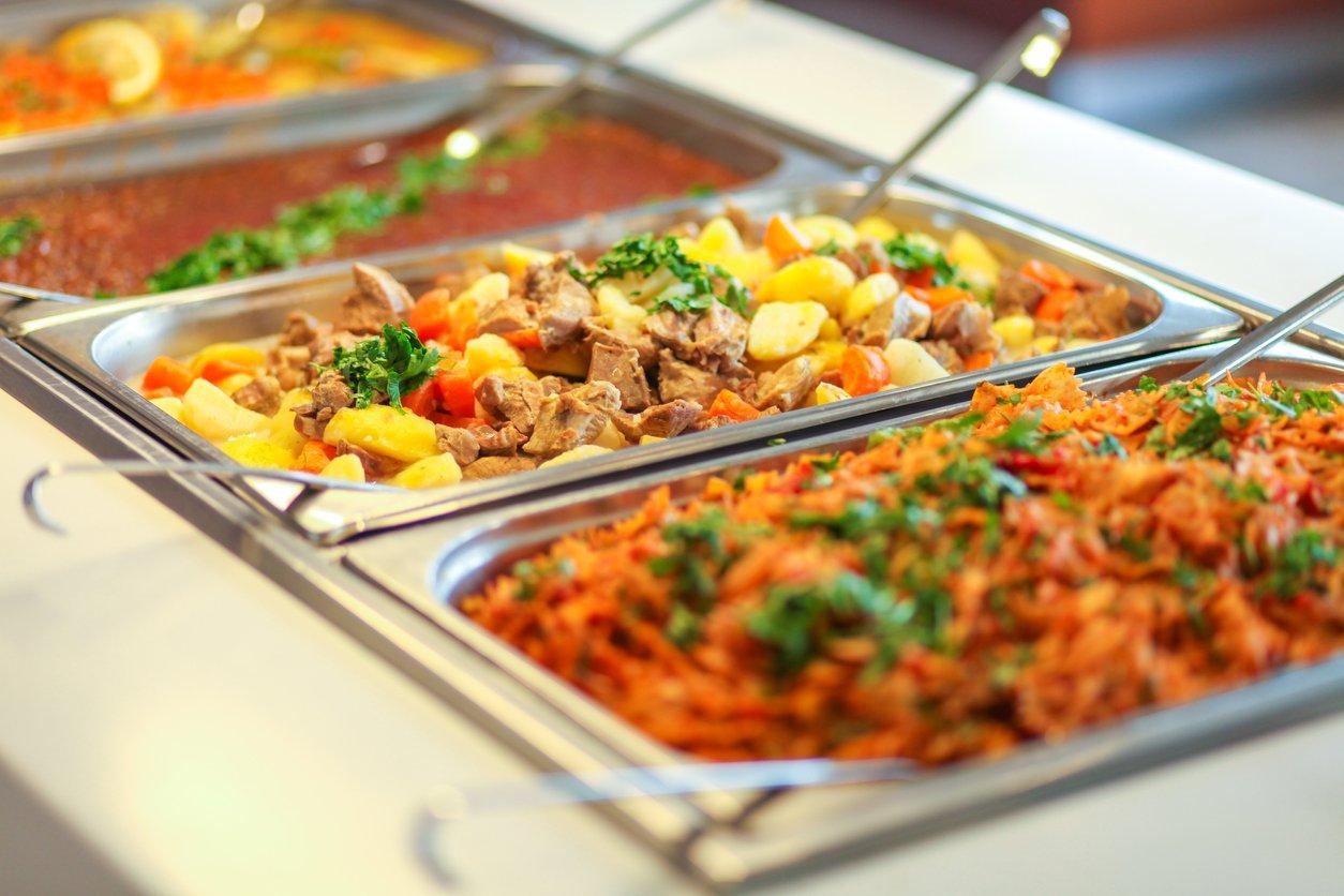 36% dos trabalhadores estão insatisfeitos com vale-alimentação, diz pesquisa