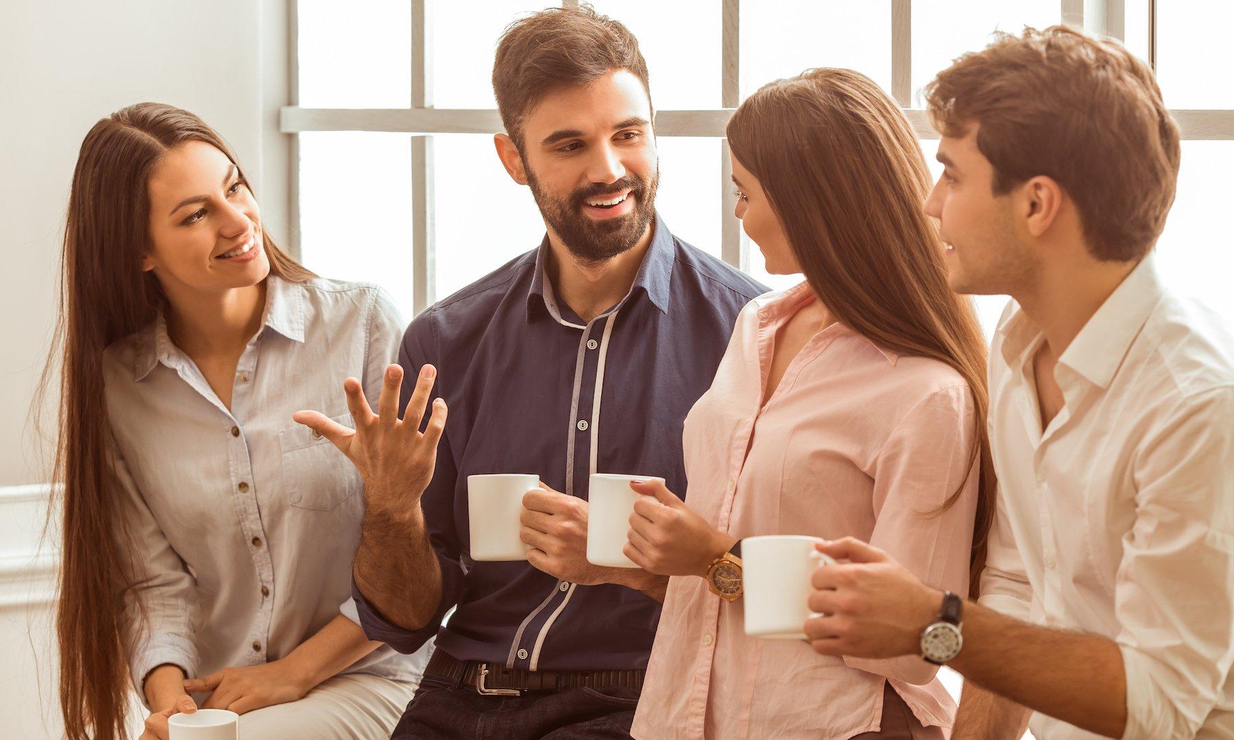 Como fazer amigos, influenciar pessoas e acelerar sua carreira