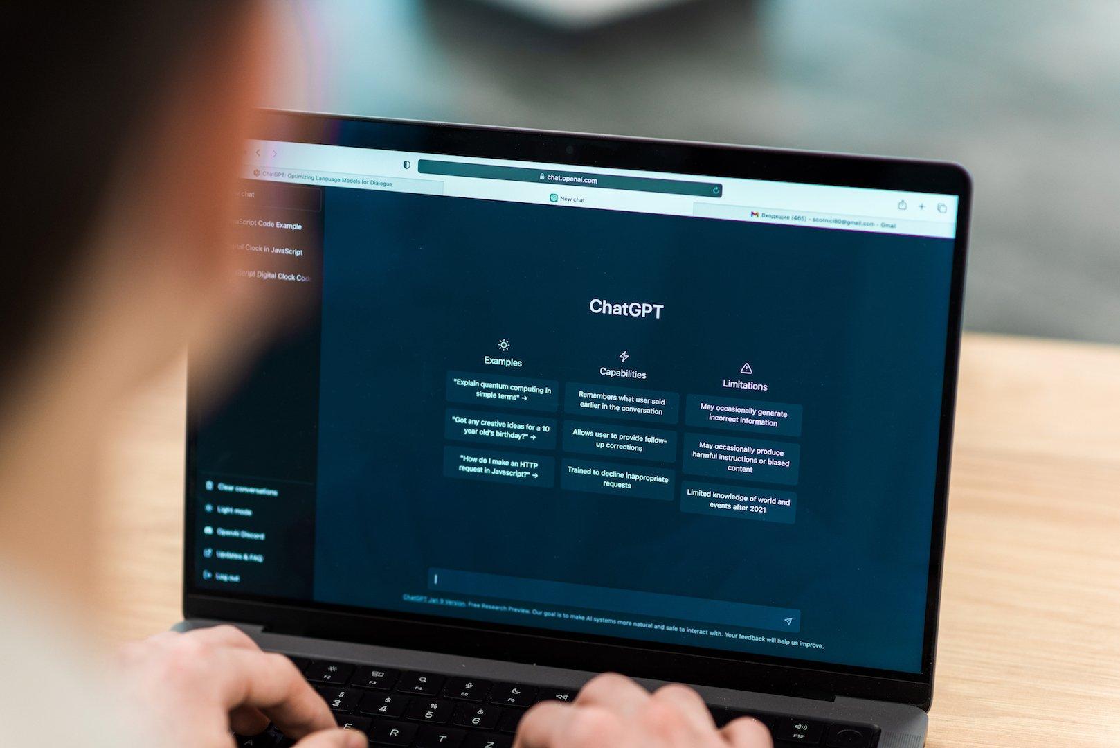 Os 4 maiores riscos de usar o ChatGPT na sua empresa