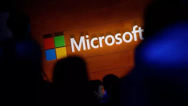 Computadores quânticos poderosos estão a anos, não décadas, de distância, diz Microsoft
